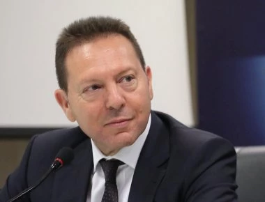 Στουρνάρας για συντάξεις: «Οι συμφωνίες πρέπει να τηρούνται»